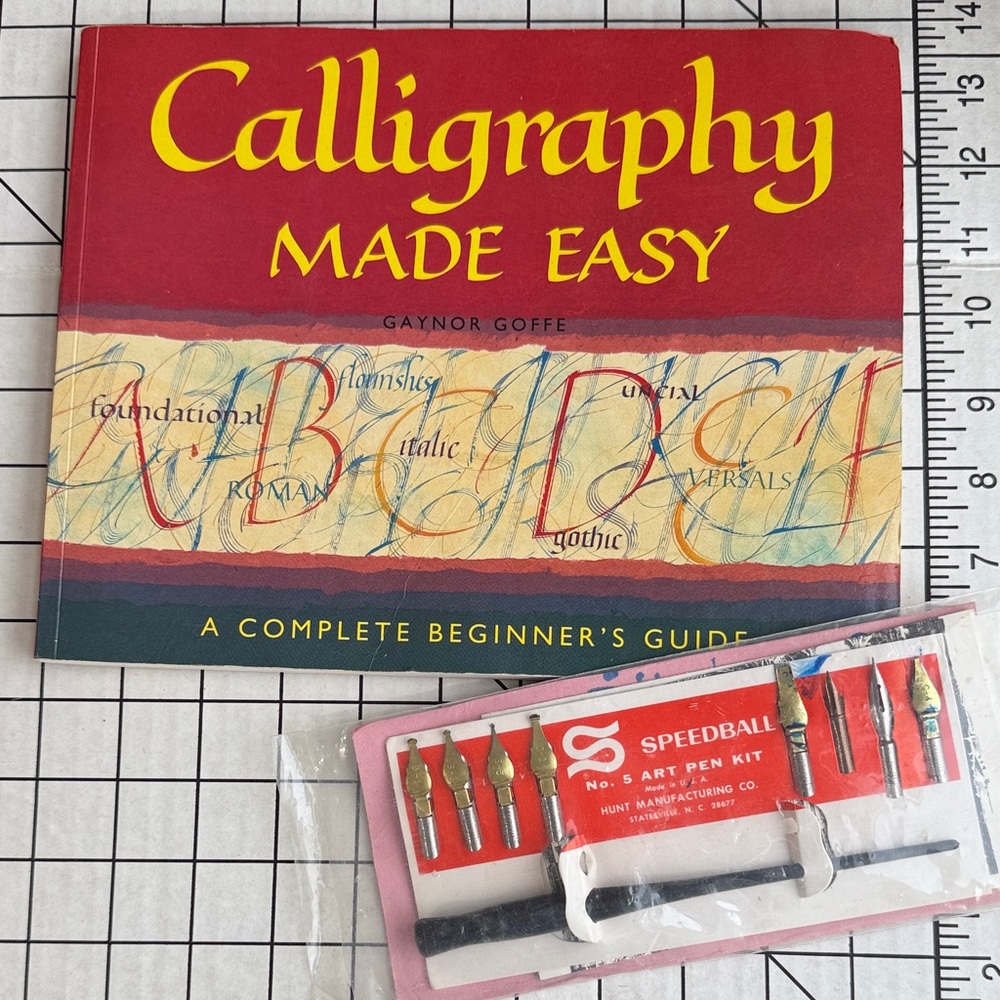 Vintage Calligraphy Kit – Speedball Art Pen, Nibs & Instruction Book